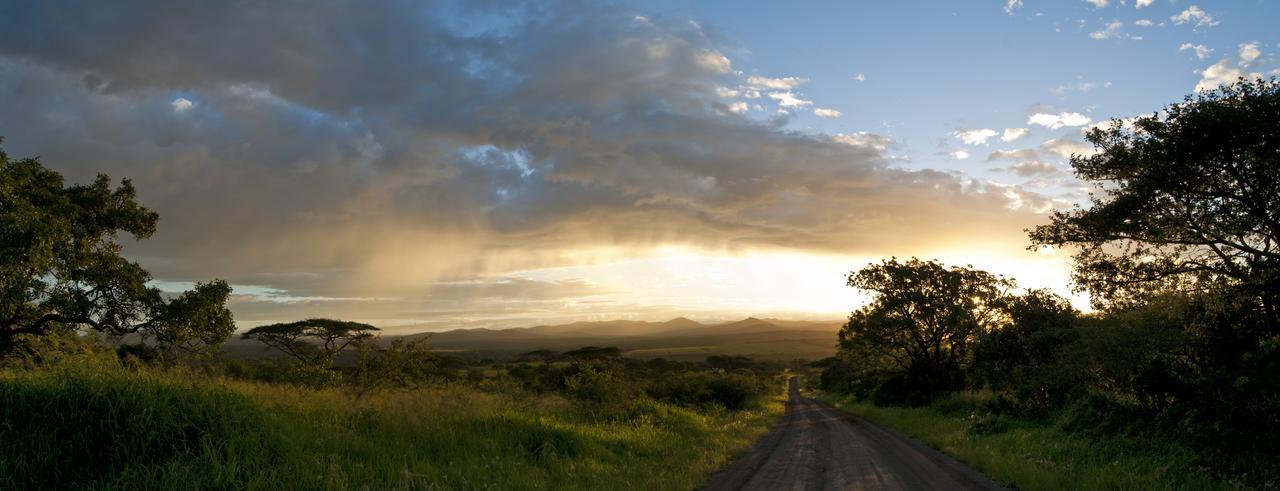 Leopard Mountain Safari Lodge Manyoni Private Game Reserve Buitenkant foto